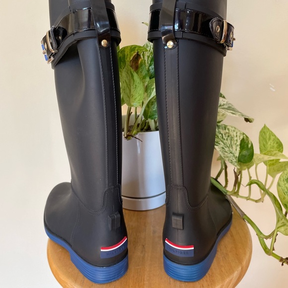 Tommy Hilfiger rain boots, color: Black size:6 - Picture 10 of 10
